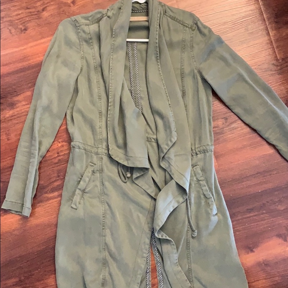 Adorable Spring Jacket - Picture 2 of 5